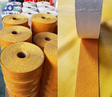 預成型公路標線帶.jpg 預成型公路標線帶.jpg